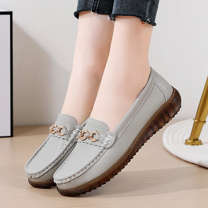 2023 New Fashion Women Genuine Leather Loafers Woman Flats Soft Casual Shoes Luxury Female Slip-on Boat Walking Shoes Moccasins