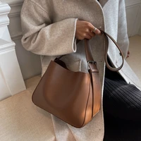 all new 2022 womens large capacity portable shoulder bag waterproof wallet shoulder bag artificial leather bucket bag elegant