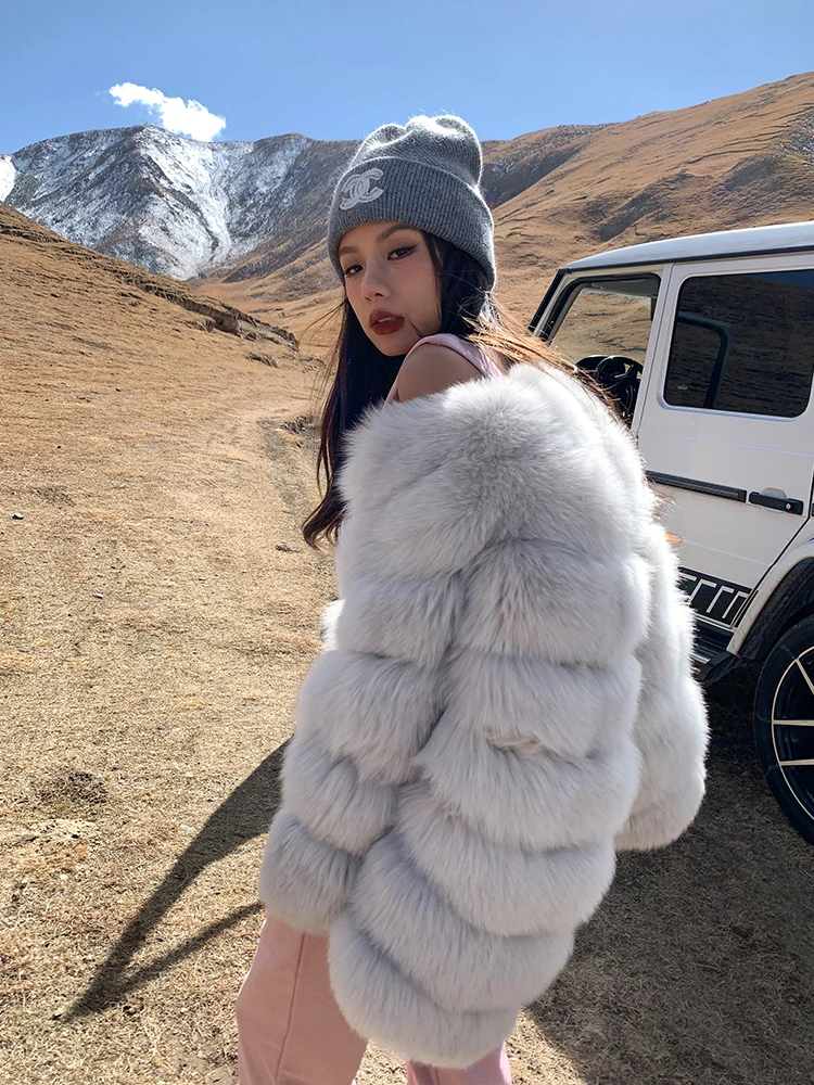 High Quality Women Real Fox Fur Coat Round Collar Winter Fashion Whole Skin Genuine Fox Fur Jacket Woman Natural Fur Overcoats