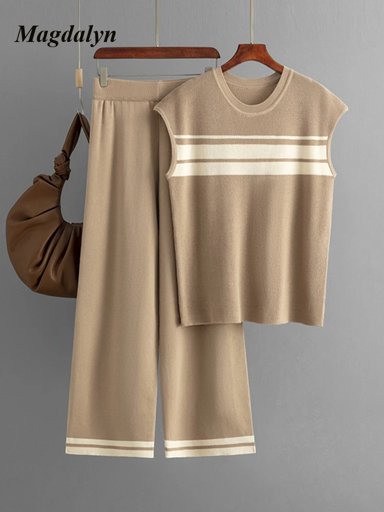 Женский вязаный костюм Magdalyn из вискозы