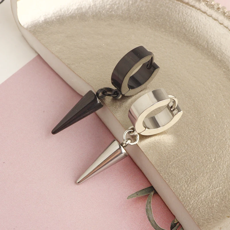 Клипса для ушей из титановой стали в стиле панк/серьги-гвоздики мужчин и женщин