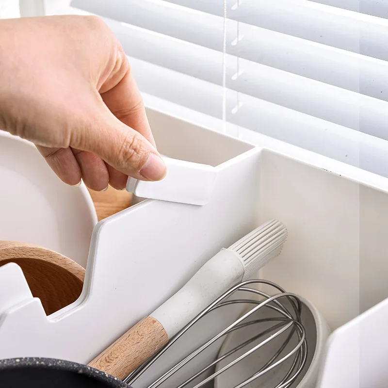 Стеллаж для хранения кухонных принадлежностей |