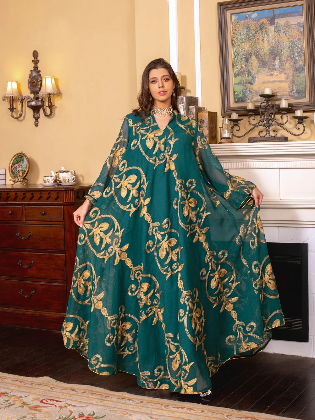 Spring Break 2023 New Lady V-Neck Embroidered Mesh Long Dress Muslim Party Gorgeous Dinner Fashion Evening Dress Abaya