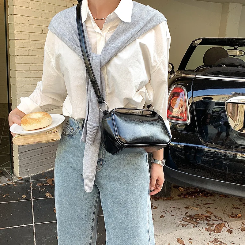 New Korean Version of Silver Handbag Bag Women's Fashion Messenger Bag Advanced Shoulder Small Square Bag Bolsa Cuadrada Pequeña