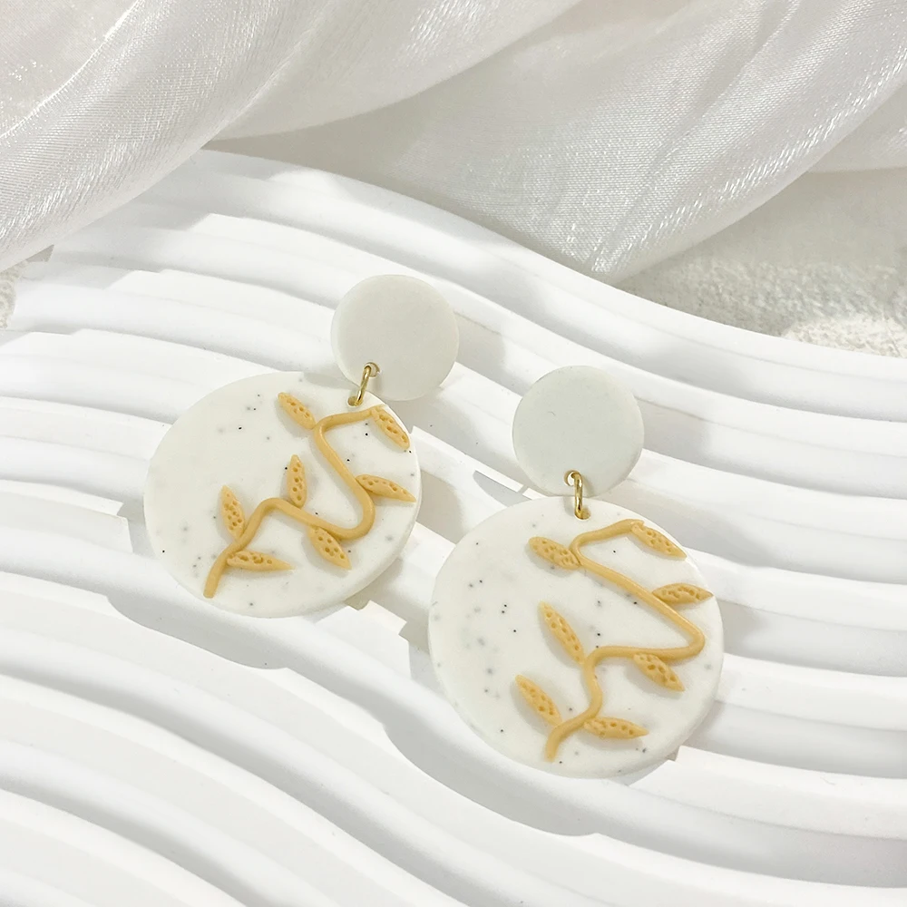 Серьги-подвески Lifefontier белые глиняные