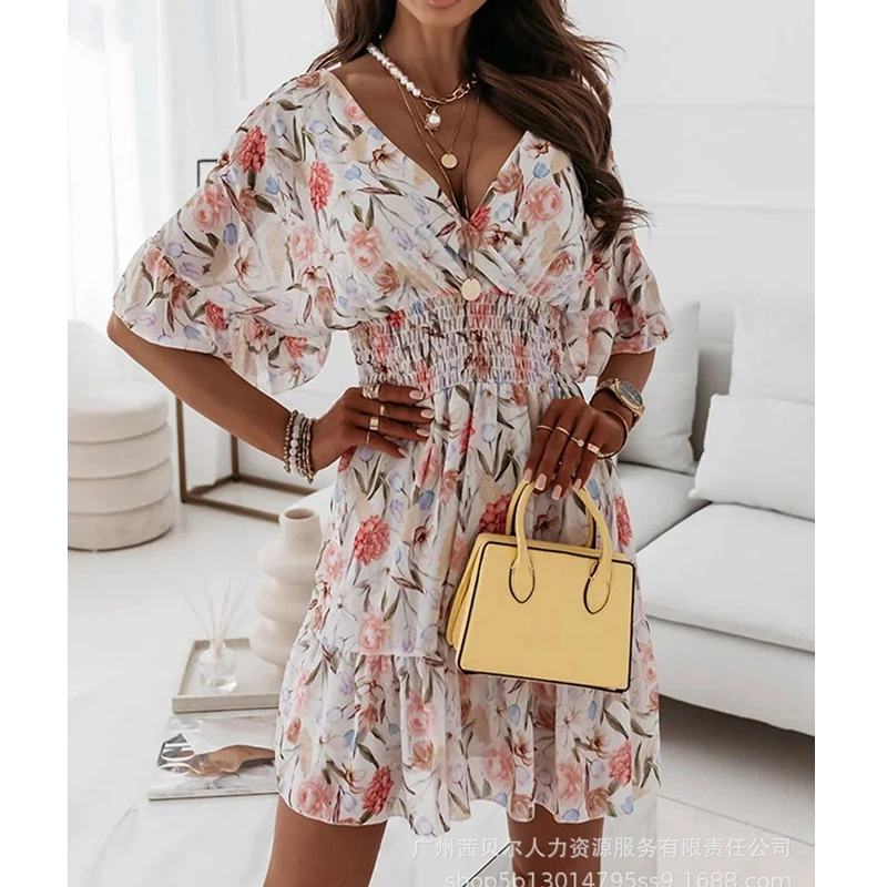 

Women's Dress Sexy Print High Waist Pleated Loose Dress Women's Short Sleeve V-neck Backless High Waist Ruffles Stitching Dress