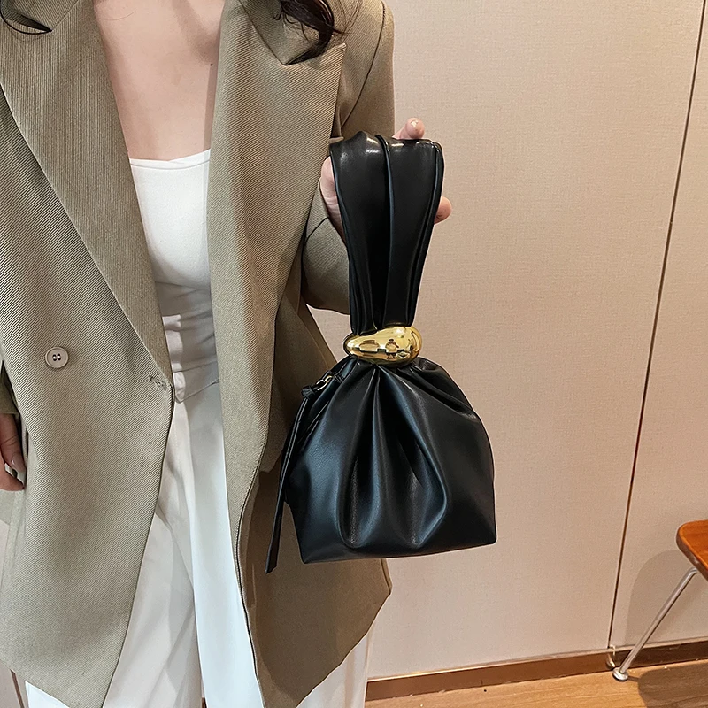 Женский вечерний клатч