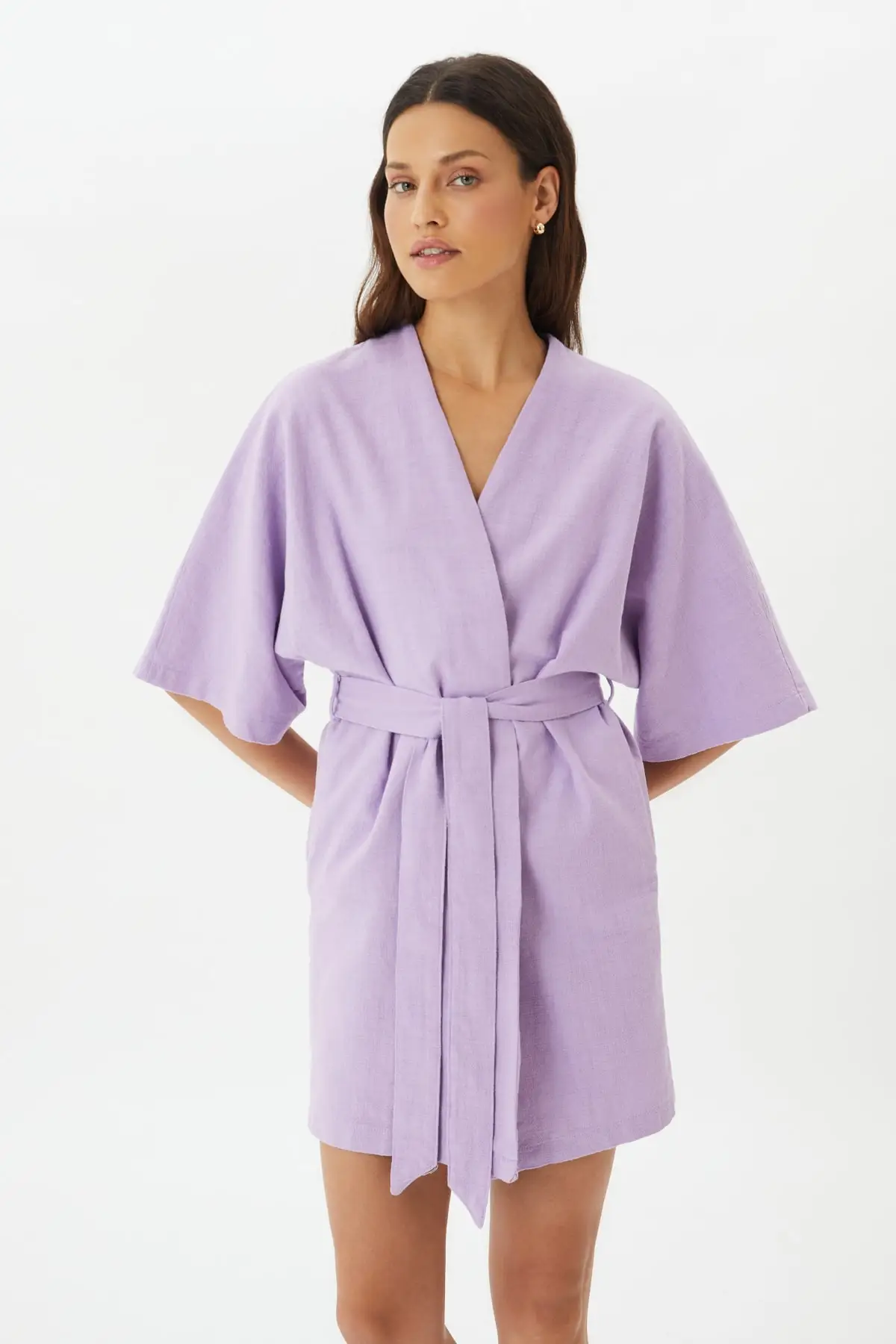

Trendyol Embroidered Kimono & Kaftan TWOSS21KM0120