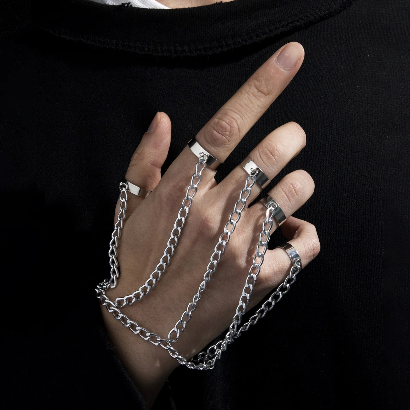

Aprilwell Punk Finger Wrist Chains Rings Bracelet for Men Grunge Emo Adjustable Couple Bracelet Cuff Female Fashion Jewelry Gift
