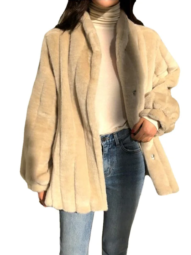 Mid-autumn and winter long plush clothes loose lambswool coat