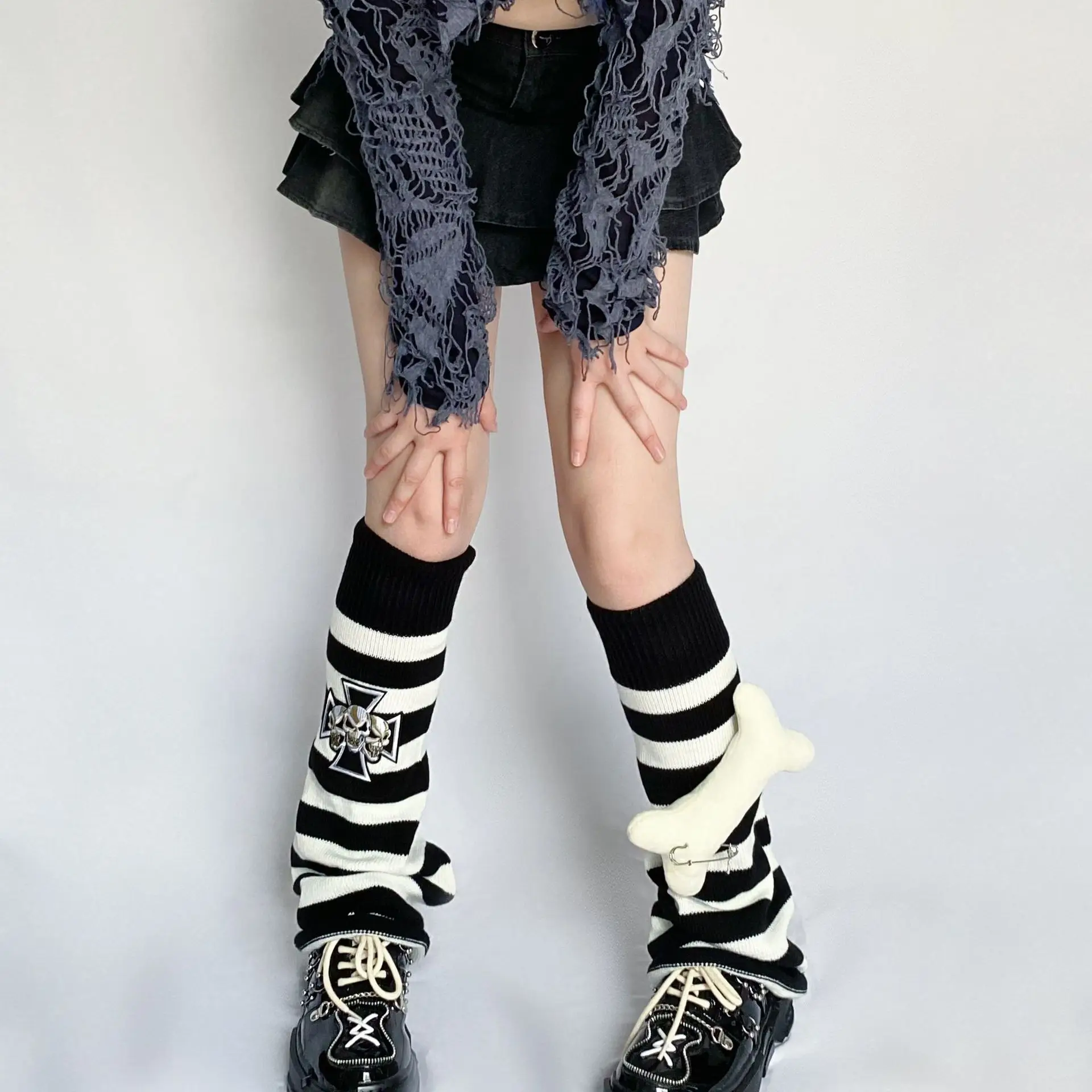 Gothique Skull Cross Leg Warmers Punk Ladies Striped Bone JK Knit Star Punk Diablo Halloween Accessories Knee High Boots Socks