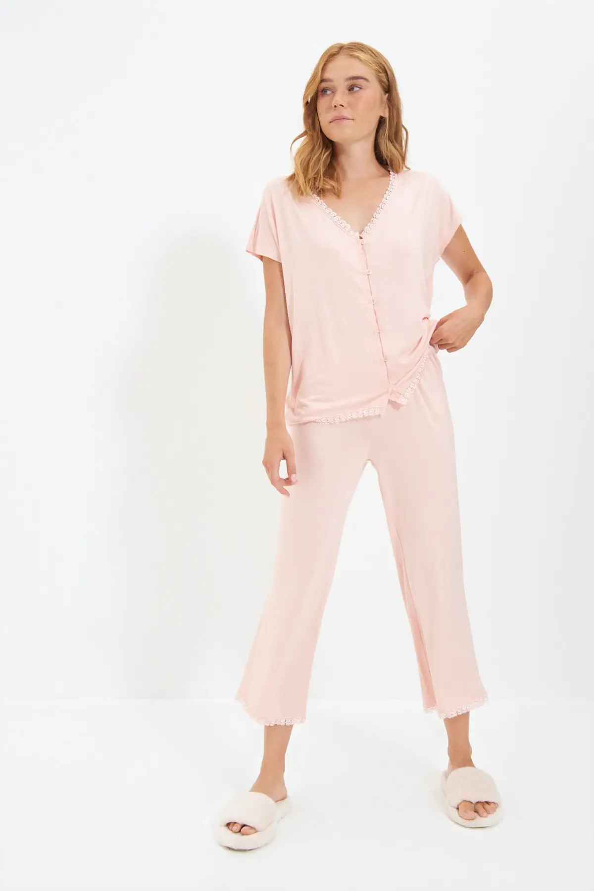 

Trendyol Knitted Pajamas Set THMAW22PT0054
