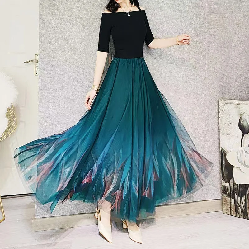

2022 Spring Summer Feather Print Gradient Tulle Maxi Skirts Casual Streetwear Pleated Mesh Long A-line Tutu Skirt For Women