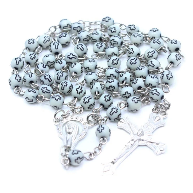 

Женское пластиковое ожерелье с подвеской-крестом