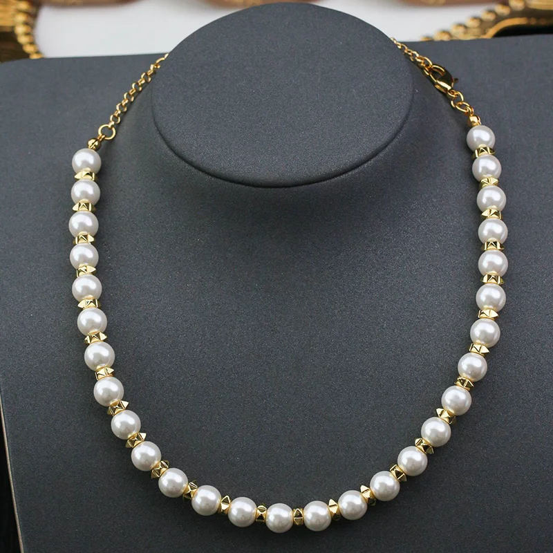 

Fashion Fresh Water Pearl Necklaces For Women 18K Gold Plated Nail Choker Luxury Jewelry Charms Chains Engagement Wedding Gift
