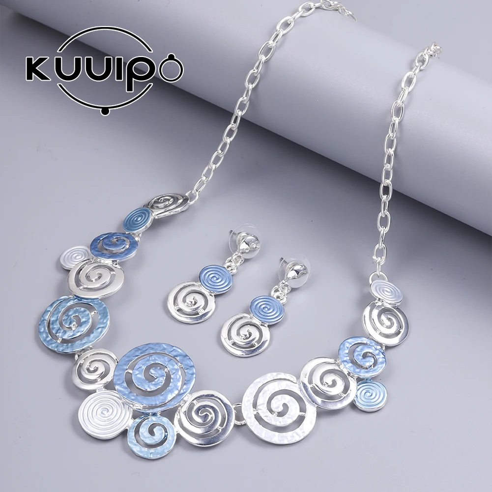 

Kuuipo New Trendy Screw Geometric Chains Fashion Enamel Zinc Alloy Thread Round Necklace Statement Necklaces Choker for Women
