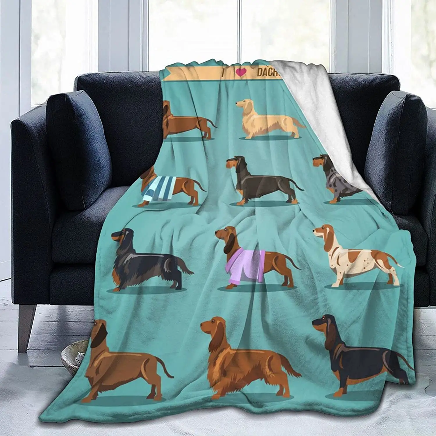 

Cute Dachshunds Dog Soft Throw Blanket Warm Blankets Lightweight Tufted Fuzzy Flannel Fleece Throws Blanket for Bed Sofa