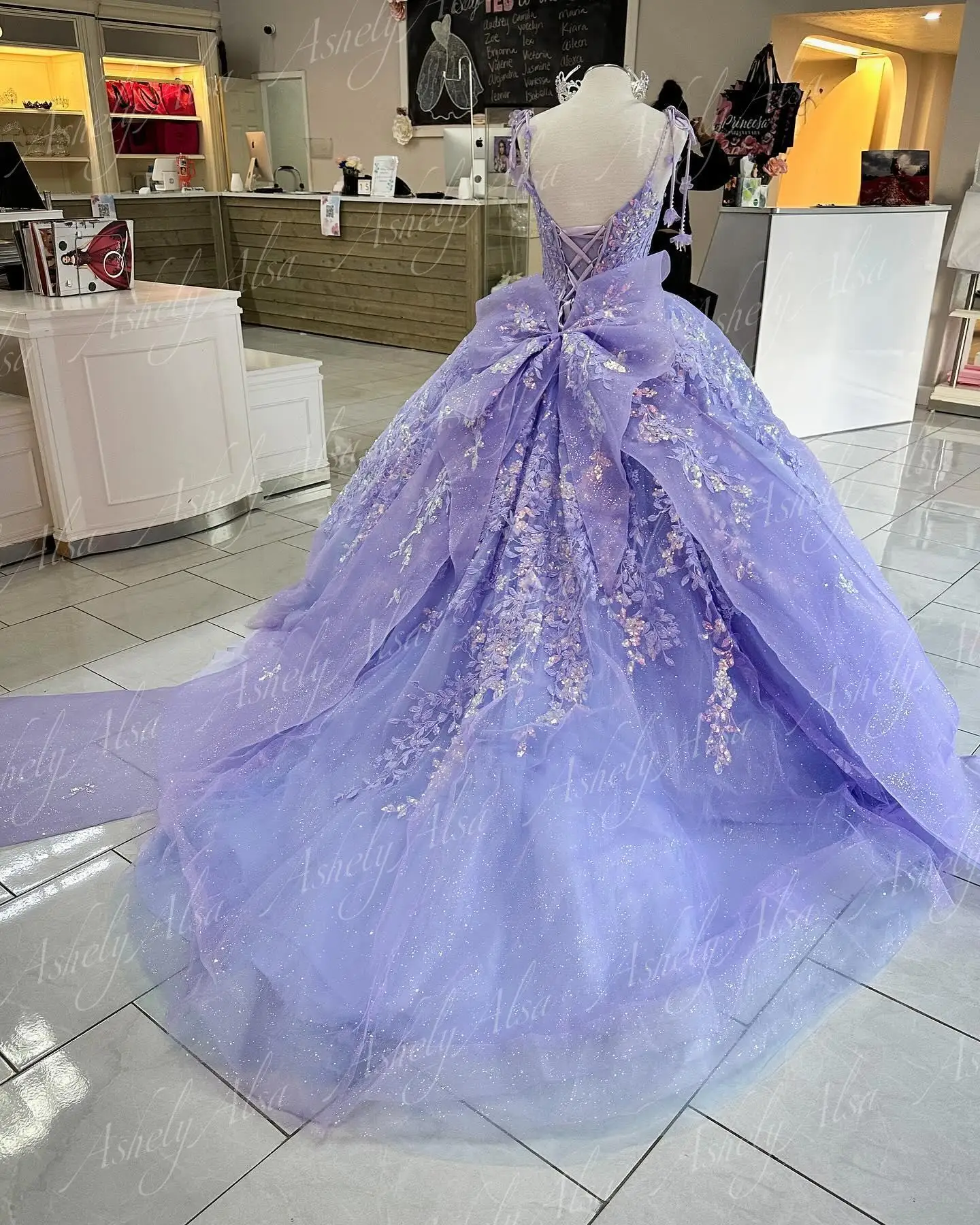 Женское бальное платье с блестками роскошное Лавандовое аппликацией и V-образным