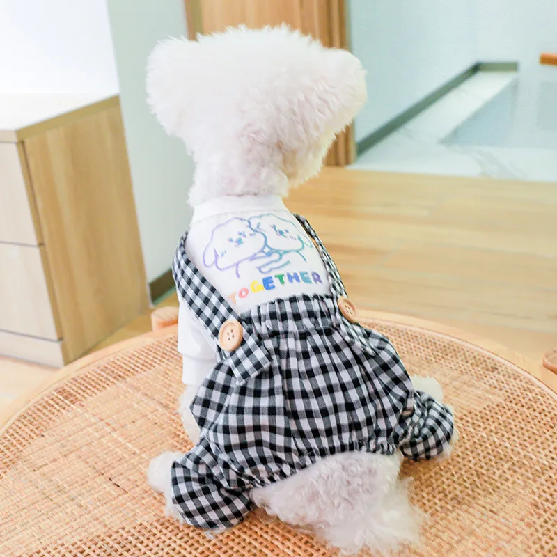 Модная пара черных клетчатых брюк и юбки с белой футболкой одежда для домашних