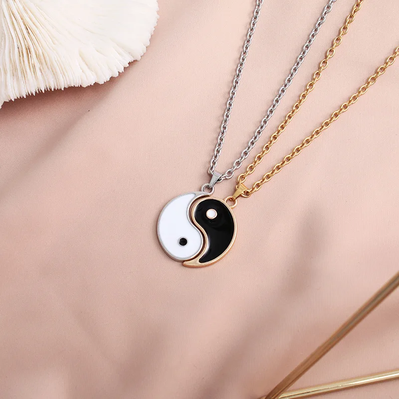 

Fashion Simple Wax Rope Stainless Steel Chain Tai Chi Yin Yang Fish Couple Necklaces For Men and Women Hip Hop Pendant Jewelry