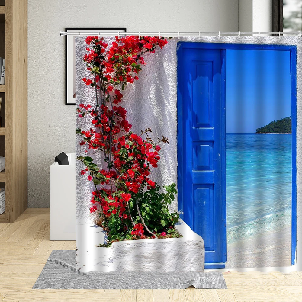 Городская уличная занавеска для душа с цветами синяя деревянная дверь весенний