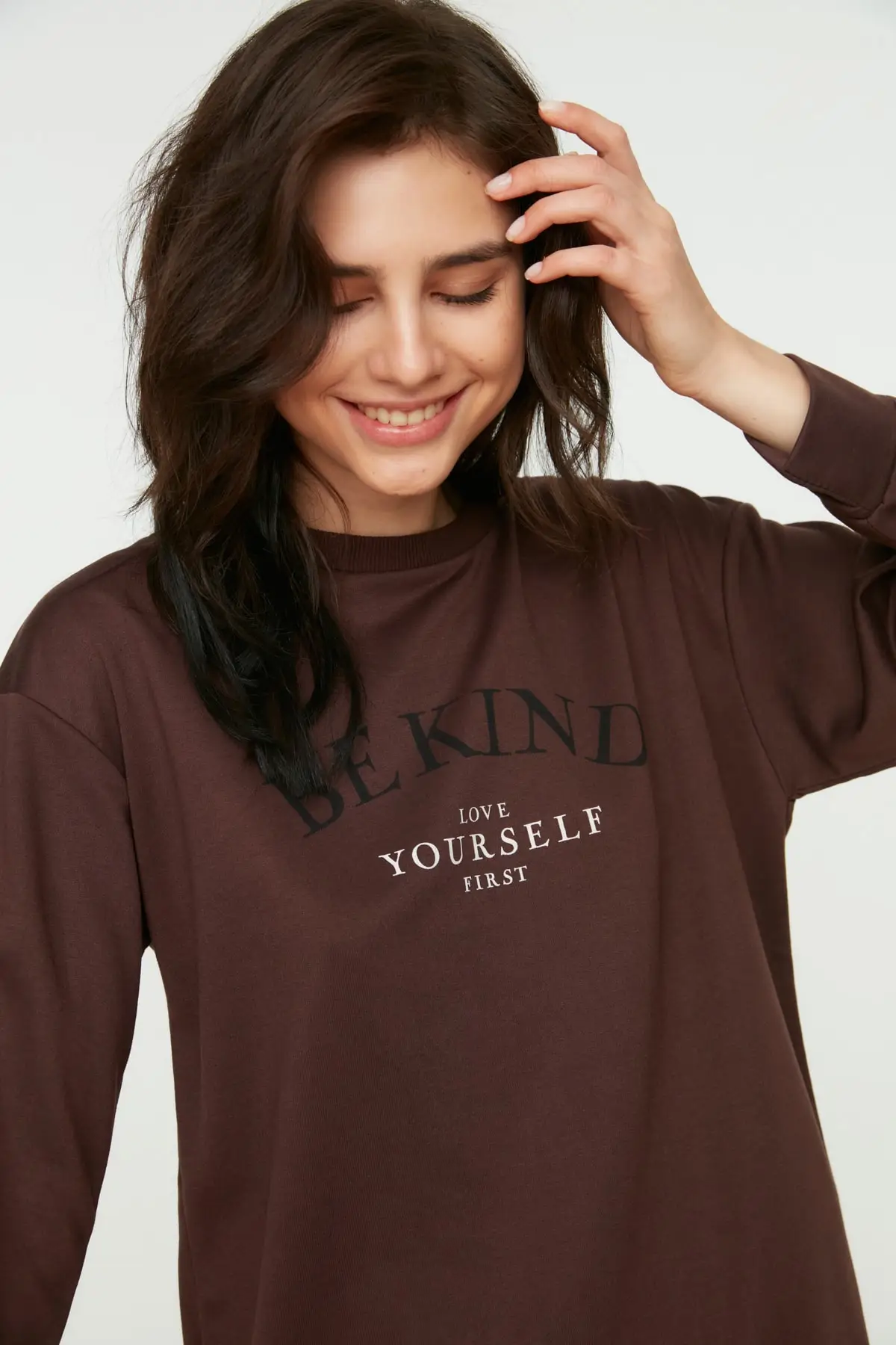 

Women's Sweatshirt Brown Crew Neck Printed Knitted Hoodies Fashion All Season New Designer Pullovers Fleece Hoodies