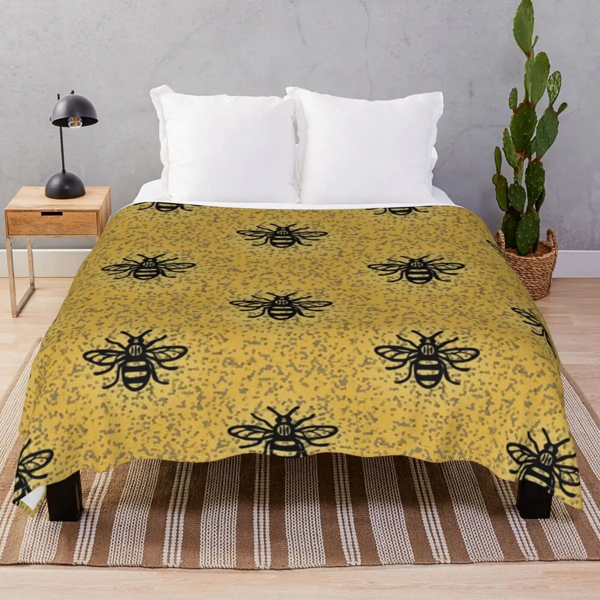 Manchester Bee Print Blankets Velvet Autumn/Winter Soft Throw Blanket for Bed Sofa Travel Office