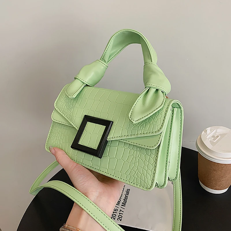 

Crocodile Pattern Shoulder Bags for Women Elegant Designer Crossbody Women's Bag 2022 Trend Small Flap Fashion Woman Handbags