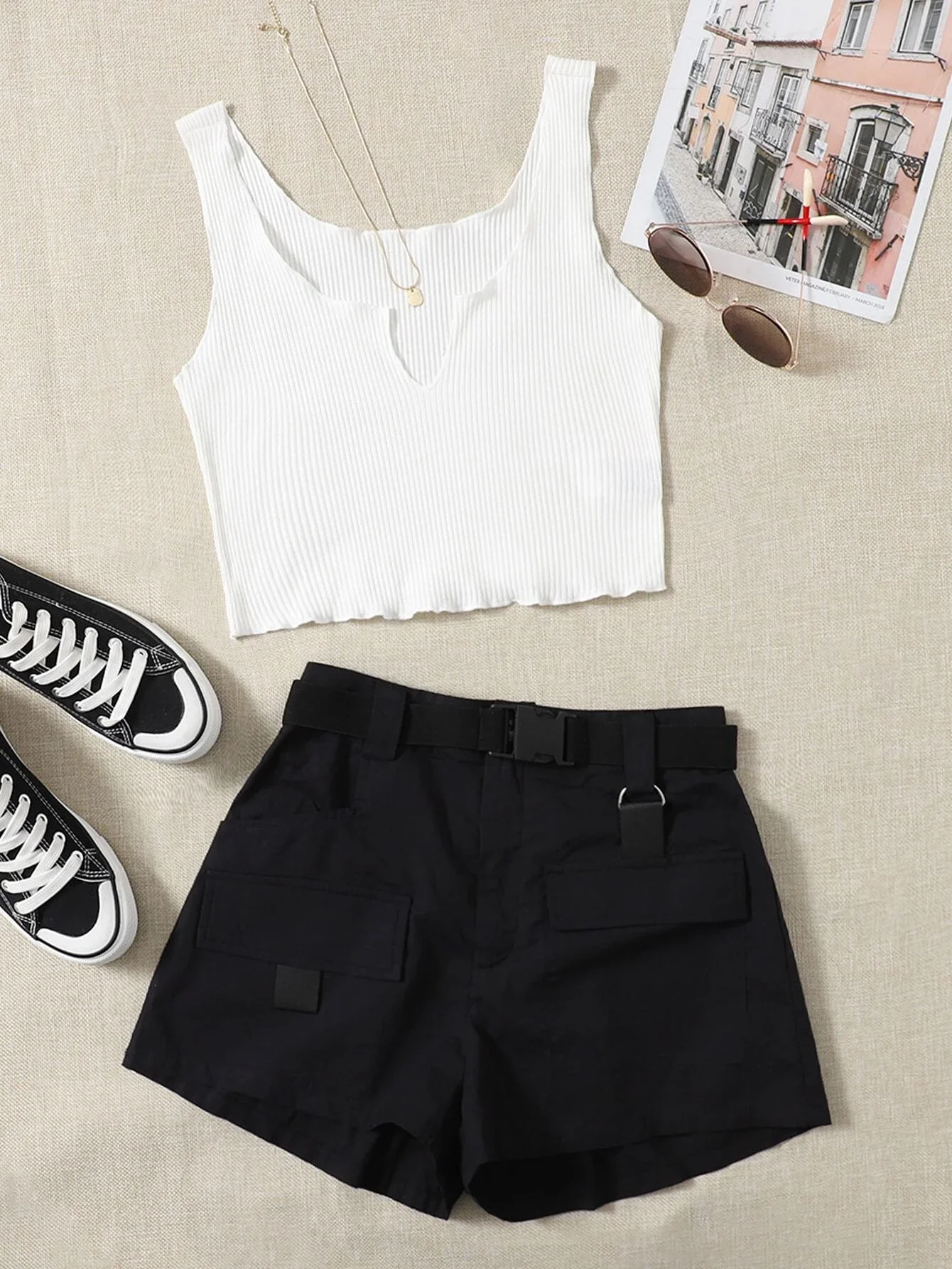 

Notch Neck Split Hem Lettuce Trim Tank Top & Push Buckle Belted Shorts Set