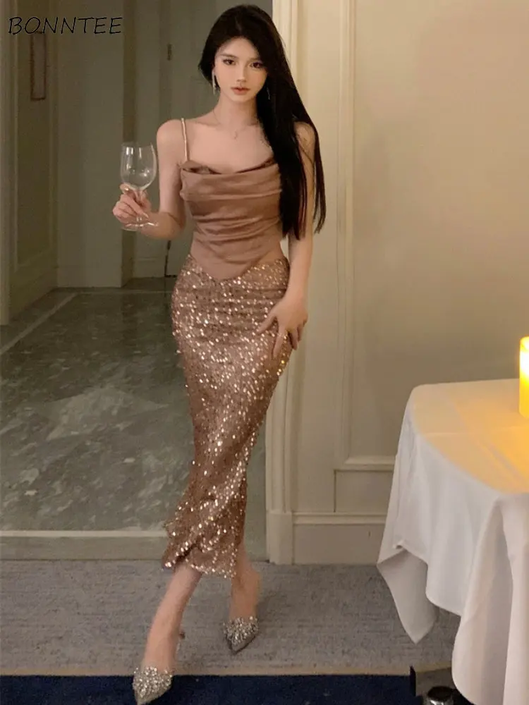 

Sets Women Slim Hotsweet Folds Design Backless Camis Sheath Midi Skirts Sequined Temperament Sheath Fashion Mature Casual Chic