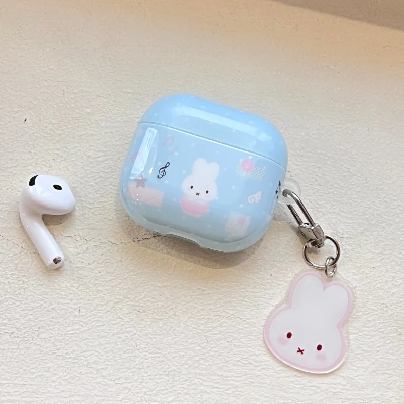Фото Корейский милый чехол для наушников с кроликом Миффи для Apple Airpods 4 3 2 Pro 3, силиконовый чехол с подвеской, мультяшный дизайн, чехол для зарядки наушников. №2