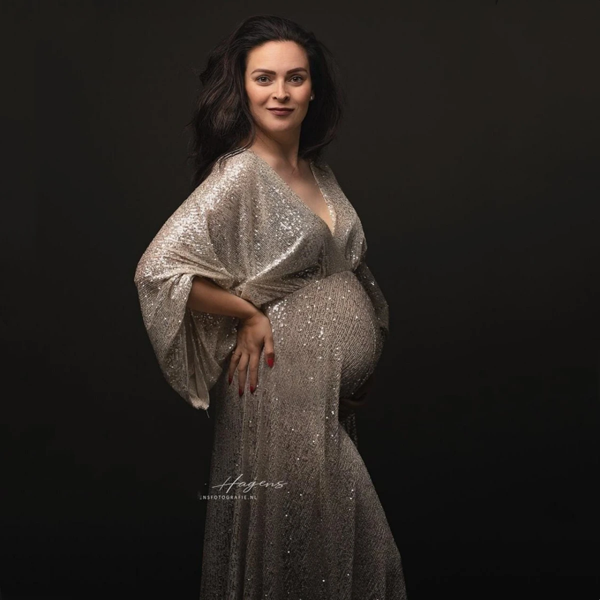 Платье для беременных с V-образным вырезом и блестками