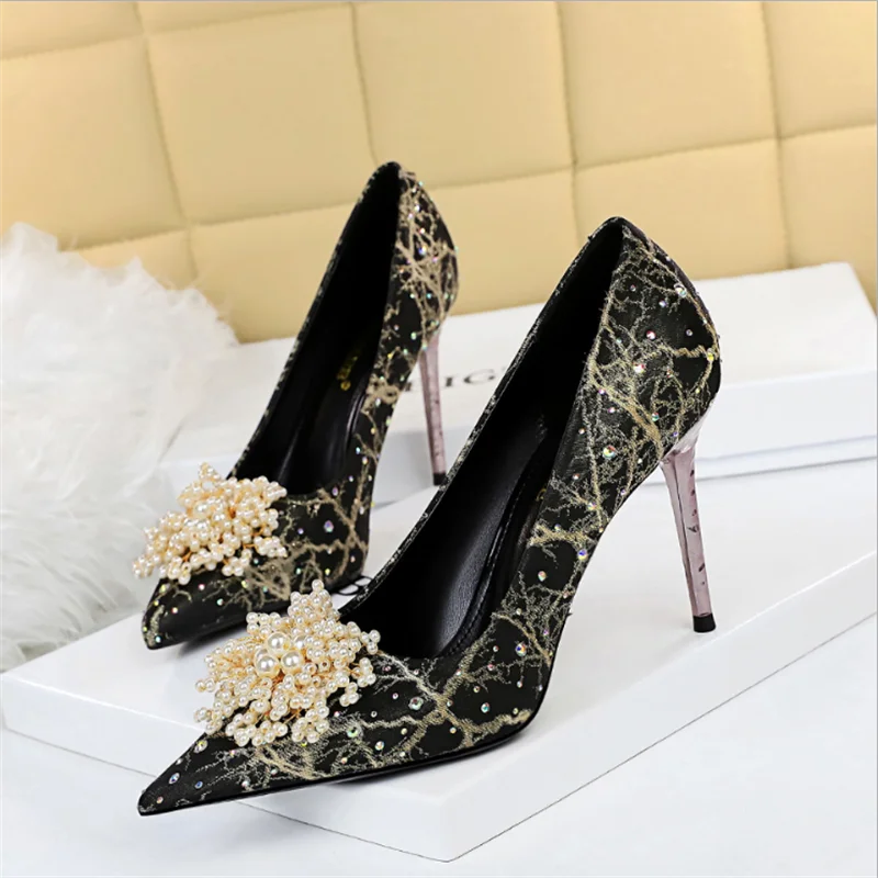 

2022 Women 9.5cm High Heels Plus Size Crystal Preal Pumps Lady Fetish Heels Wedding Bridal Stripper Designer Prom Elegant Shoes