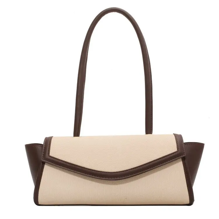 

The new women's Tote bag is a casual and fashionable cross body baguette bag