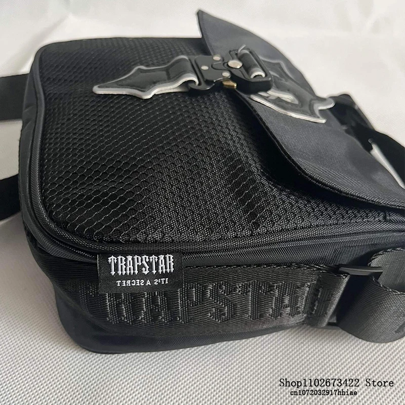 

Chandal Trapstar 1.0 Shoulder Bag Luxury Designer Brand Handbag London Men's Bags Couple T Letter Trend Topest Quality Durable