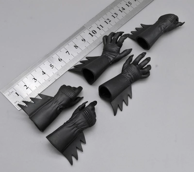 1/6 MEDICOM RHA Black Color Amazon Light Armor Claws Black G