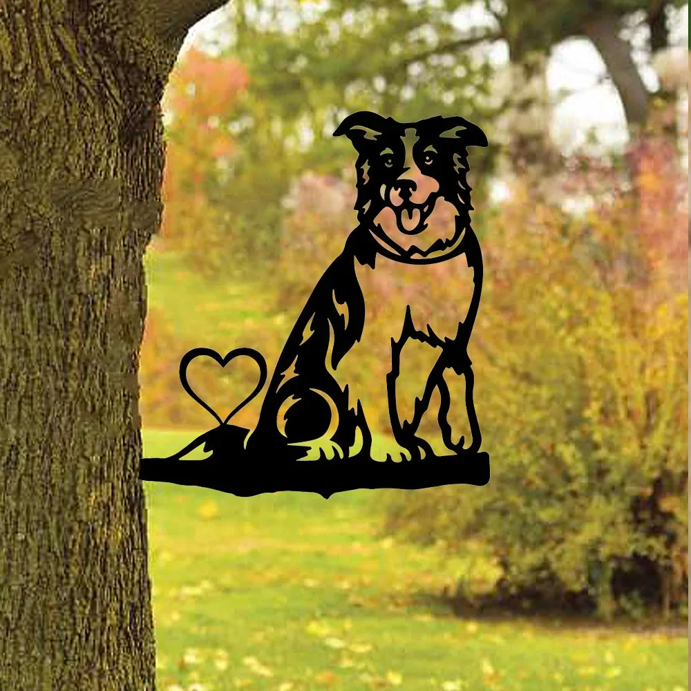 Металлическая настенная картина с изображением собаки