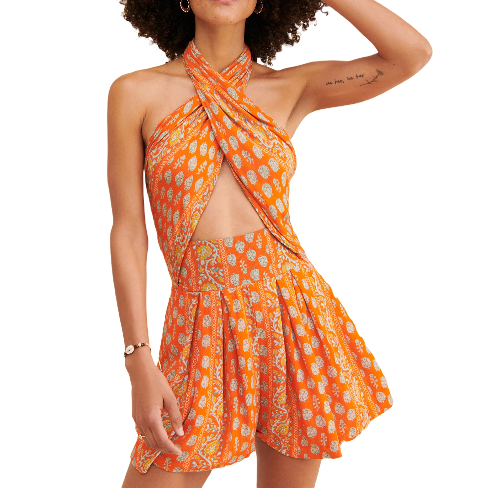 

Женский комбинезон в стиле бохо, комбинезон с перекрестным вырезом, пляжный костюм с лямкой на шее, летние шорты с запахом, цветочным принтом, вырезом на спине, клубная одежда