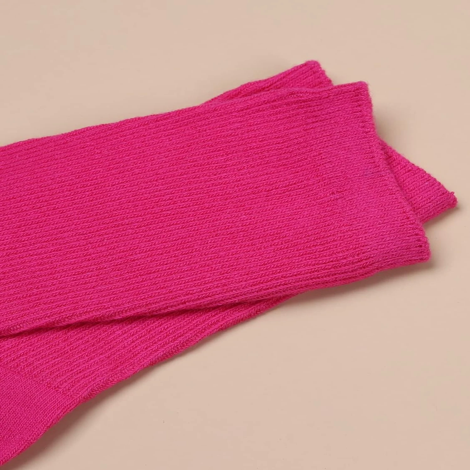 Женская трикотажная ткань в рубчик с высокой поддержкой и влагоотталкивающей