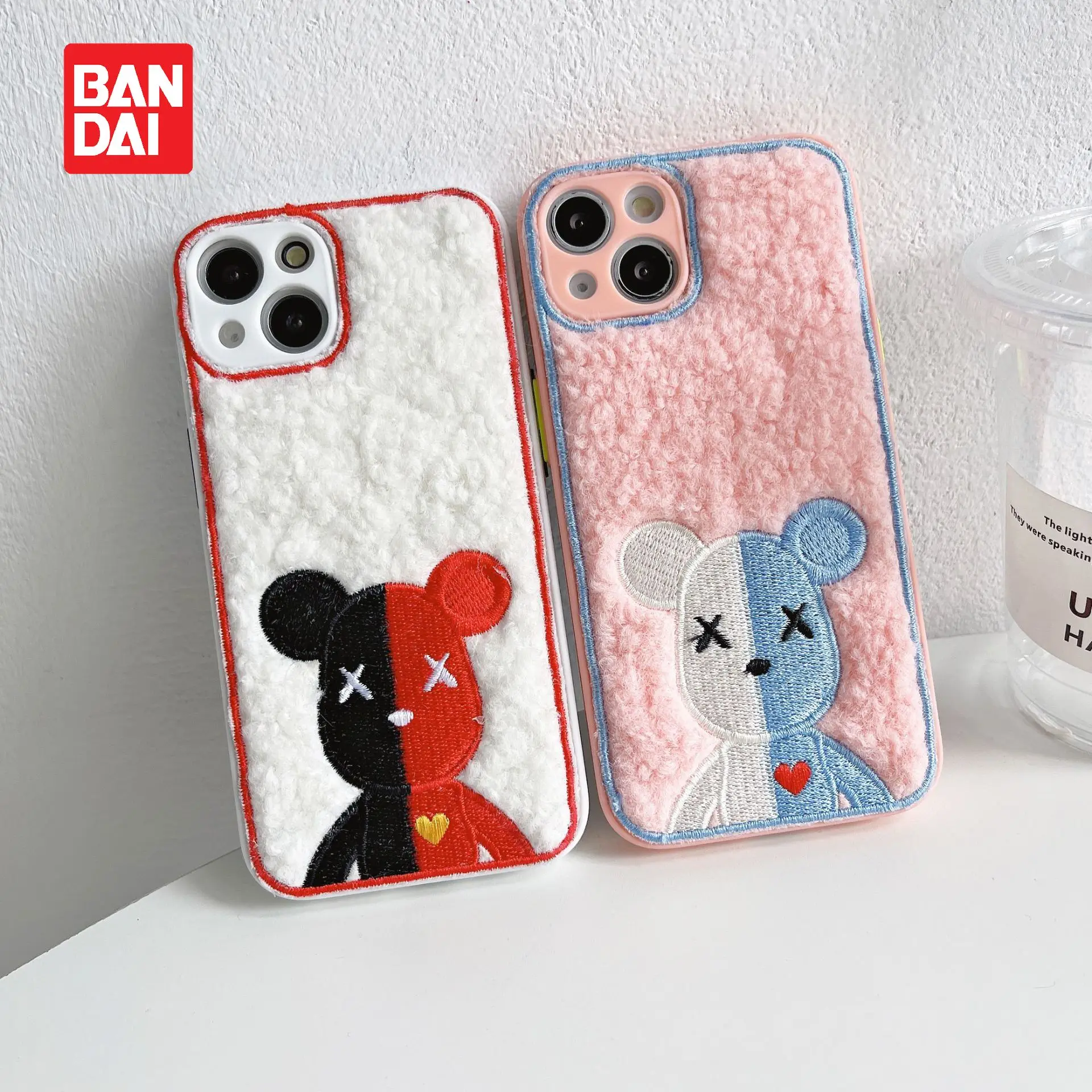 

Bandai New Disney Plush Phone Case for Apple 11 12 12Pro 13Pro max Bear Embroidery X XR XSMAX 7 8P se20 All Inclusive Phone Case