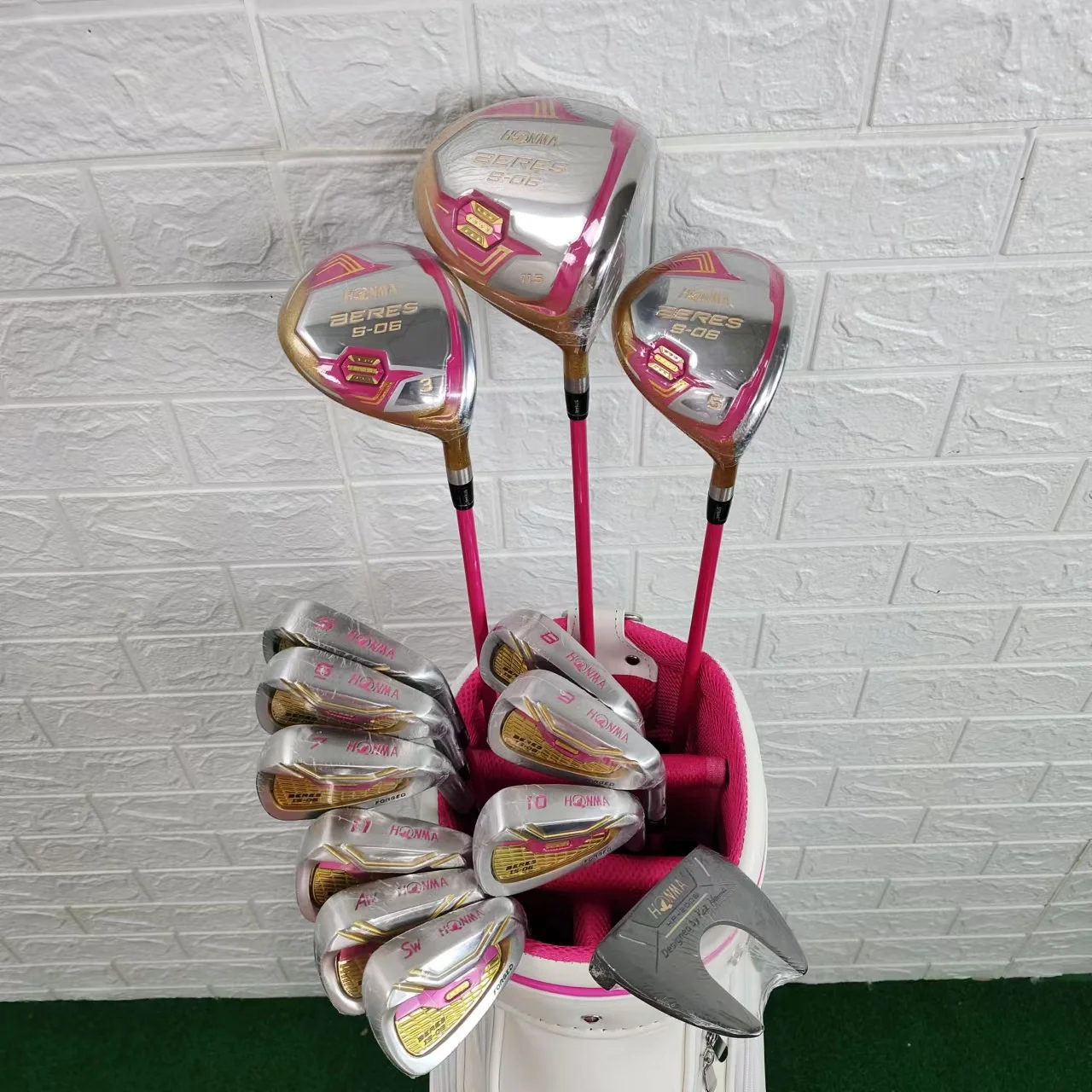 Brand New Golf Club HONMA Golf Club Set HONMA BERES S 06 4 Star Ladies Set with Ball Bag