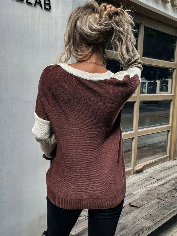 Женский трикотажный свитер с леопардовым принтом длинным рукавом |