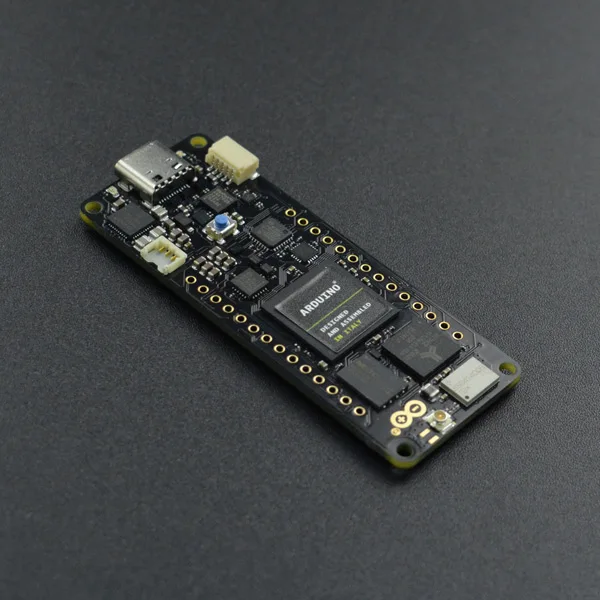 

Макетная плата Portenta H7
