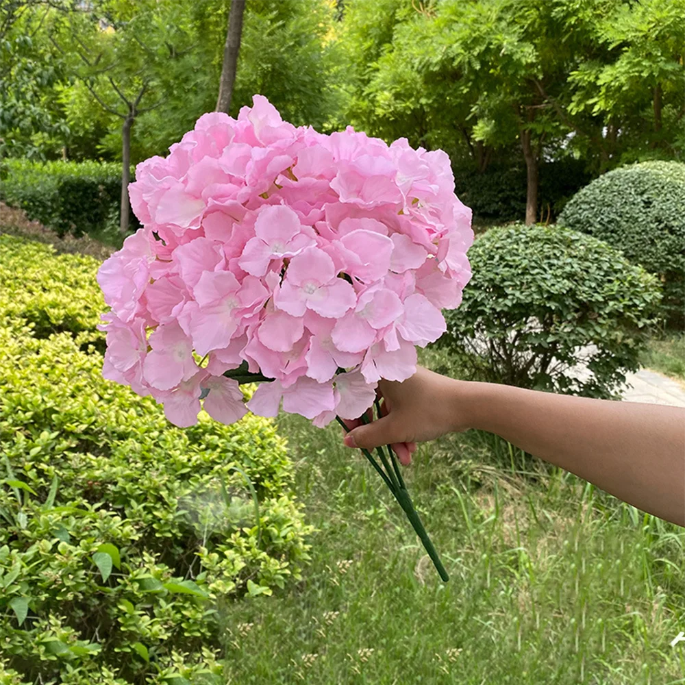 Шелковая искусственная ветка