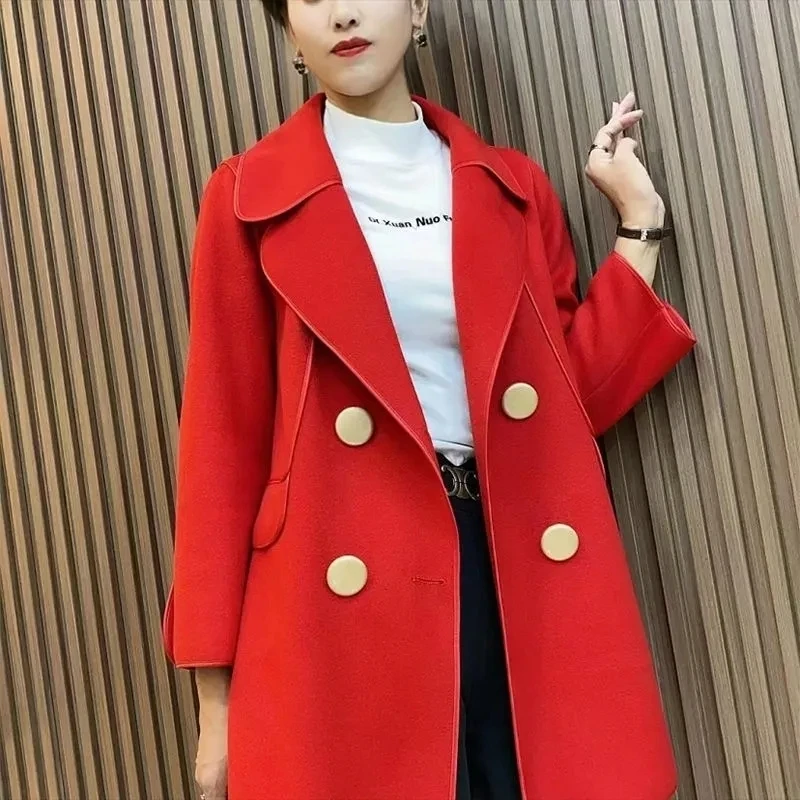 Женский винтажный шерстяной костюм зеленый утепленный пиджак длинное белое