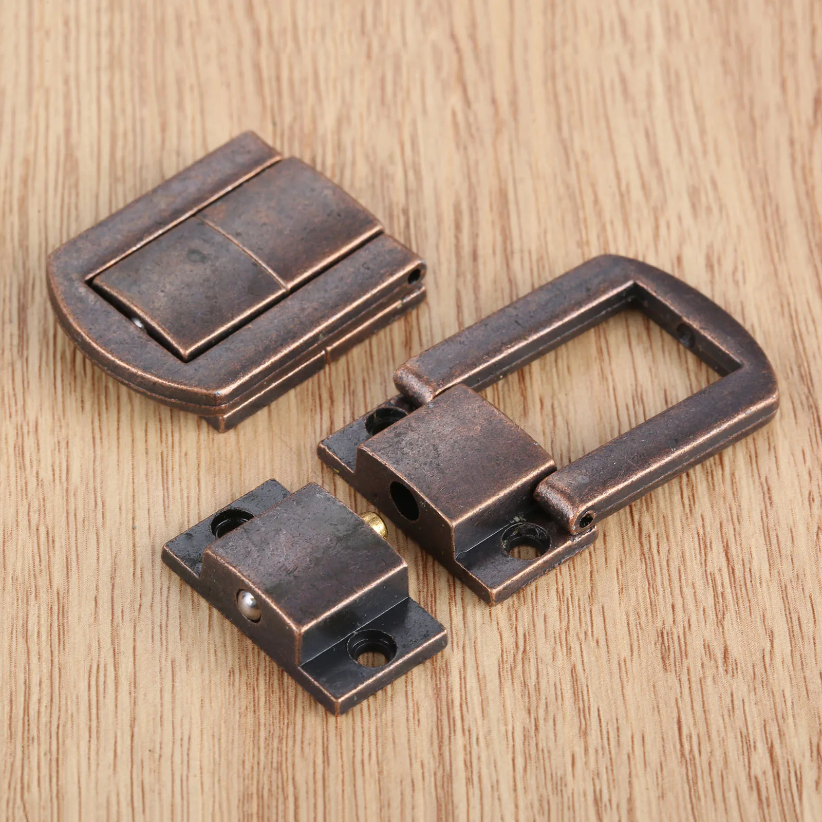 

Ретро защелка для деревянных коробок 25*30 мм