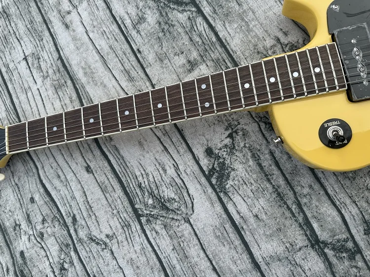 Стандартная электрогитара телевизор желтый кремово-желтый яркий кремово-белый