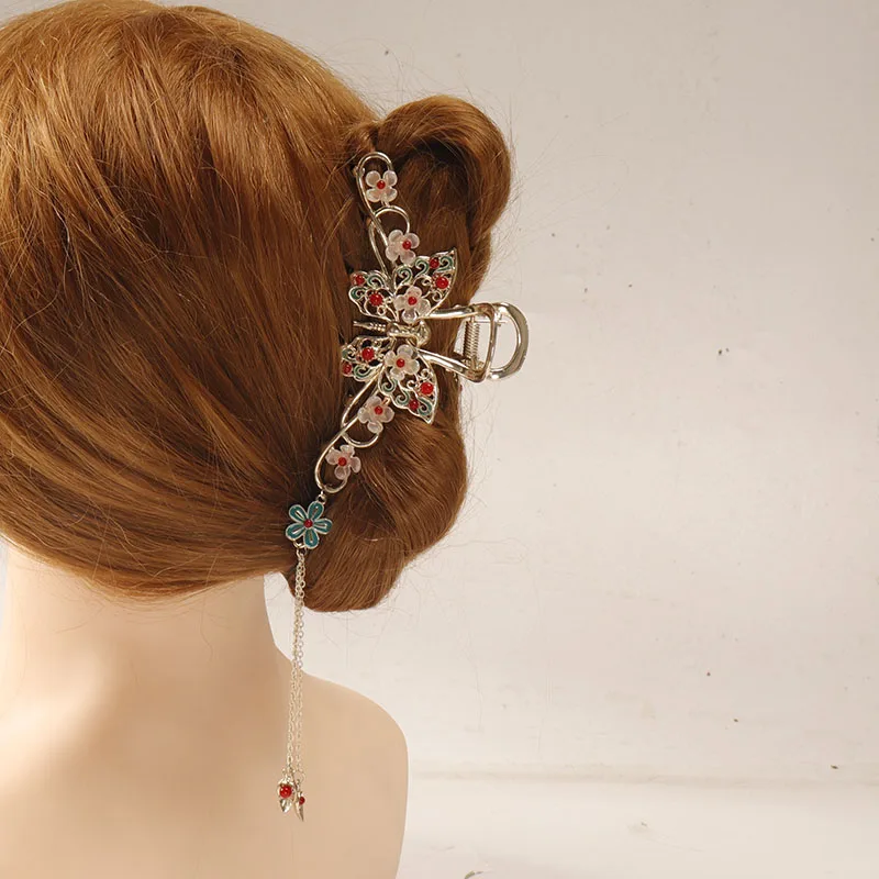

hair claws tassel Retro Alloy flowers classical Butterfly Hair Grip Crab Clip Girl Ponytail Clip Wash Face Shark Clip Headdress