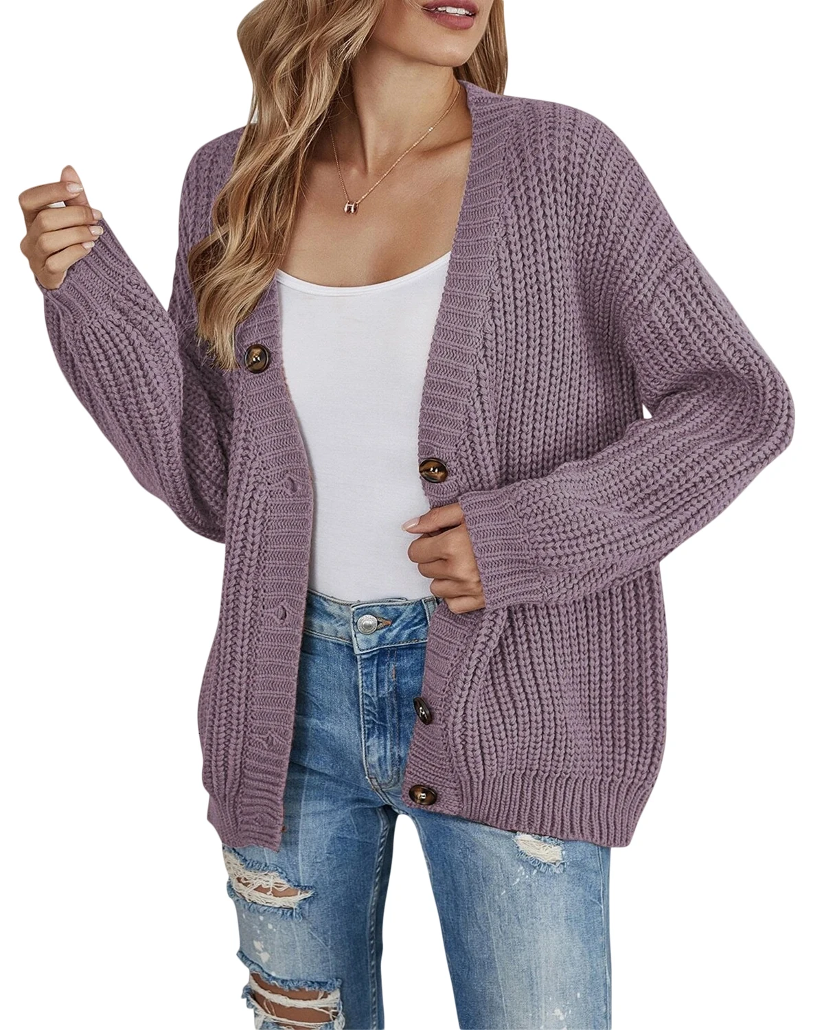 Рисунок 2 - Женский трикотажный кардиган на пуговицах