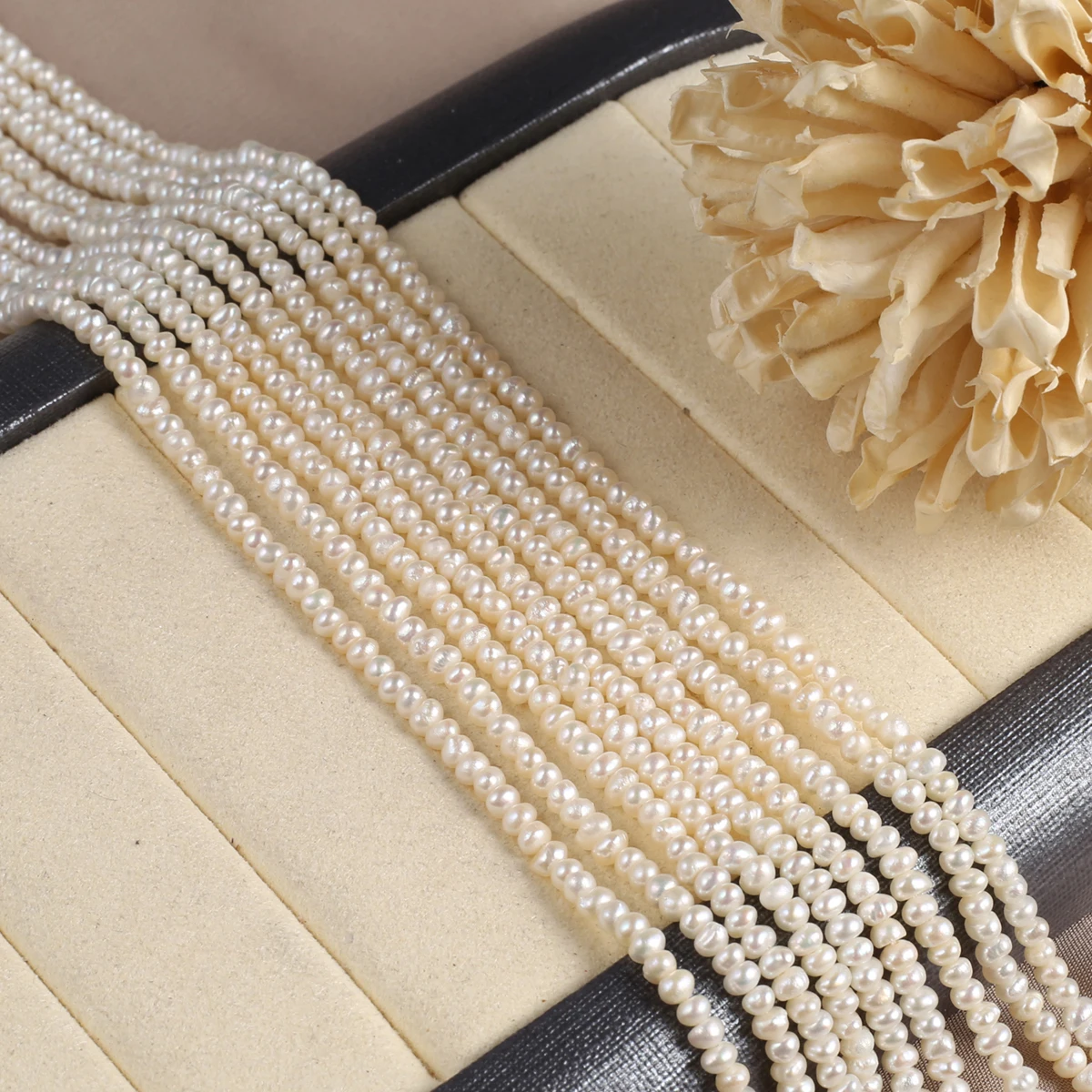 

Natural Pearl Beads Irregular Shape Flat White Freshwater Pearls for Jewelry Making Necklace Bracelet